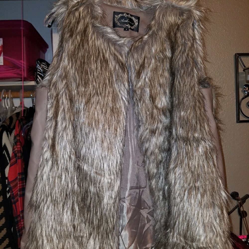 Faux fur vest