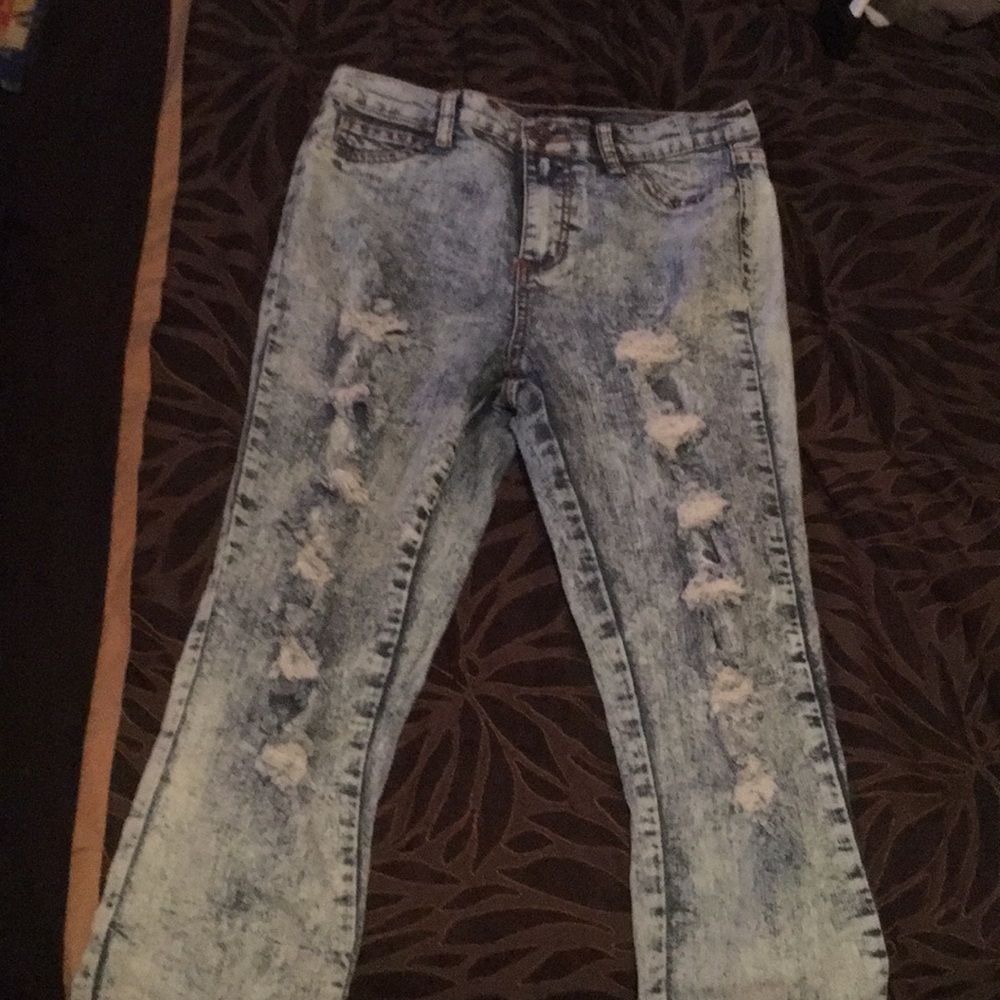 Cropped shirt, Skinny jeans