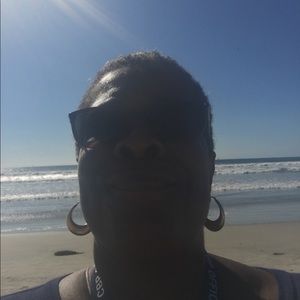 Meet your Posher, Denice