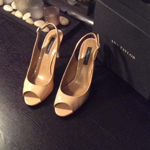 Ann Taylor women’s heels size 9 - Picture 2 of 8