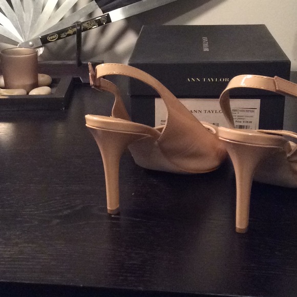 Ann Taylor women’s heels size 9 - Picture 5 of 8