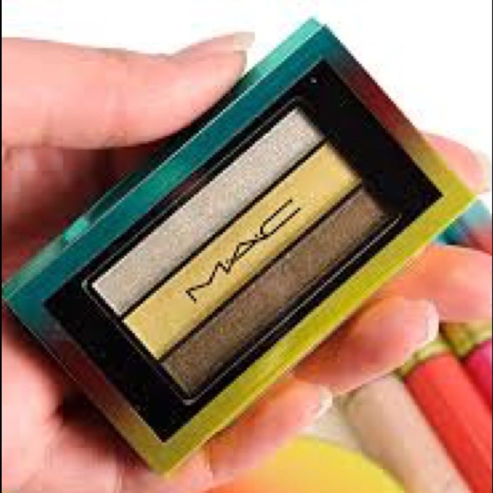 MAC Eyeshadow Trio