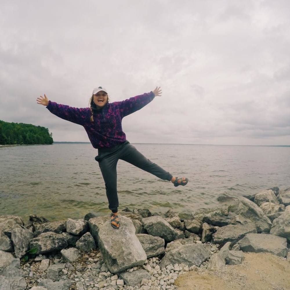 Meet your Posher, Chloe