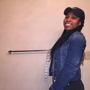 Meet your Posher, Charnea