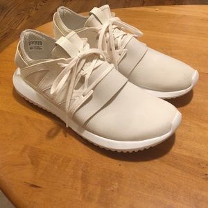 Adidas Tubular Viral Size 8.5