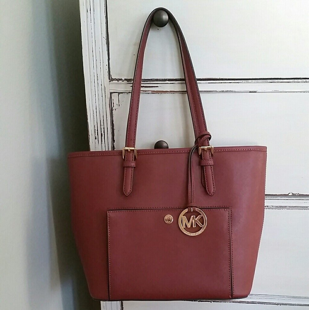 Michael Kors Jet Set Tote - Authentic
