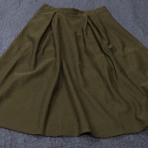 **Sale**Black pleated midi circle skirt