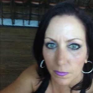 Meet your Posher, Diane