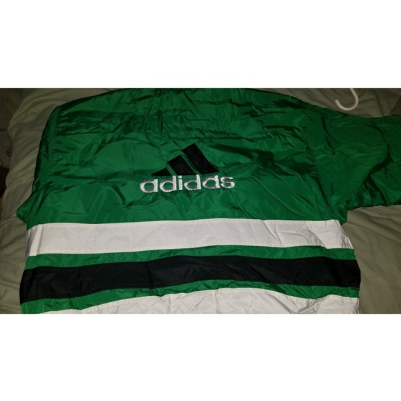 Adidas puffer windbreaker style jacket - Picture 3 of 6