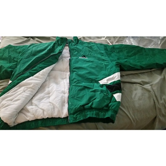 Adidas puffer windbreaker style jacket - Picture 5 of 6