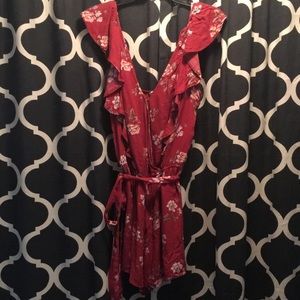 American Eagle TALL floral romper