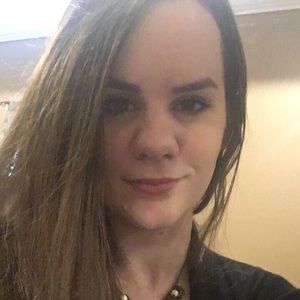 Meet your Posher, Heidi