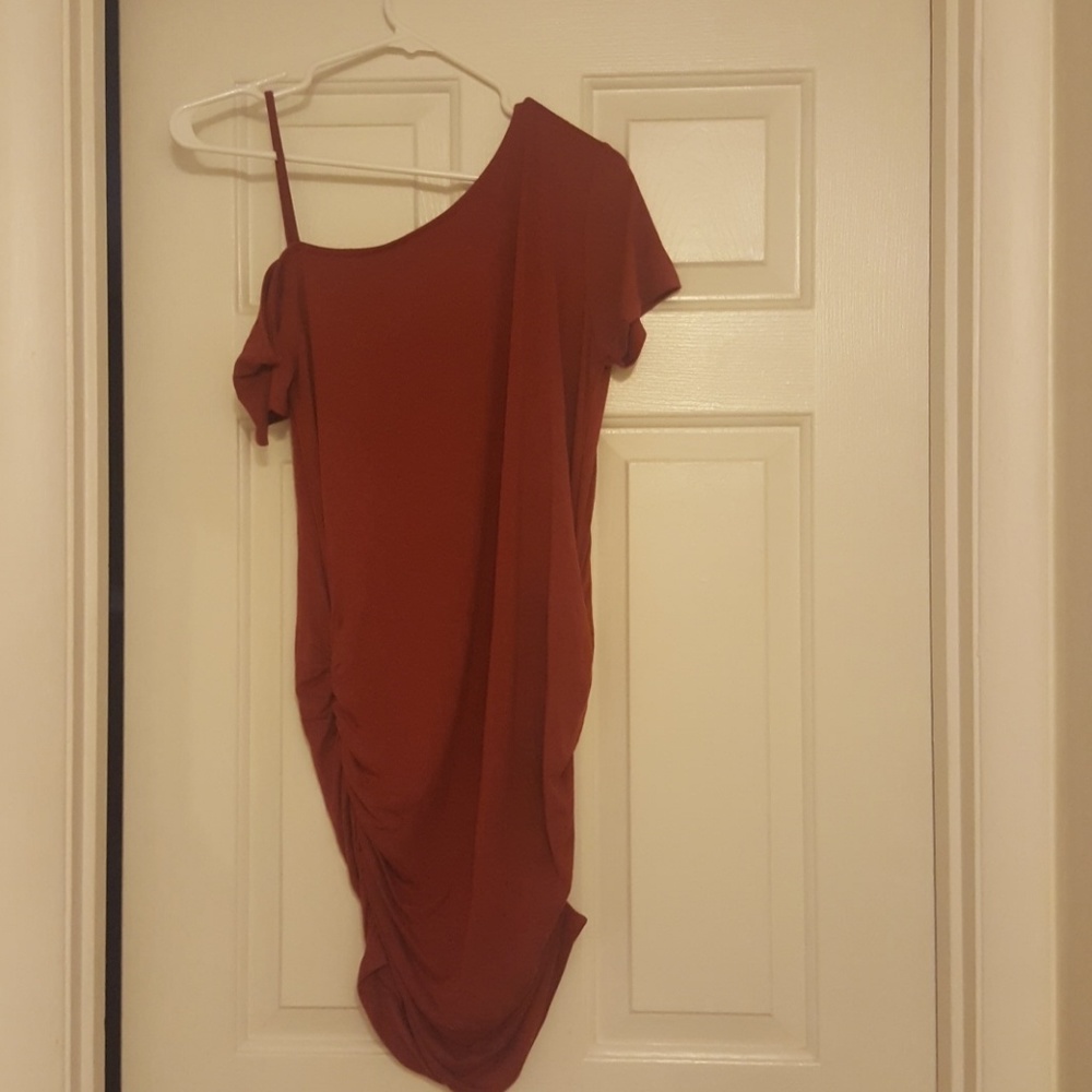 Small Forever 21 off the shoulder dress