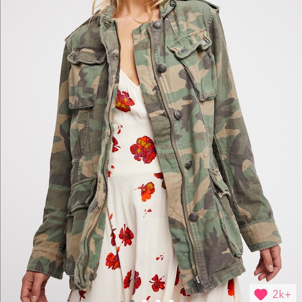 ISO!! NOT FOR SALE! FREE PEOPLE NOT YOUR BROTHERS