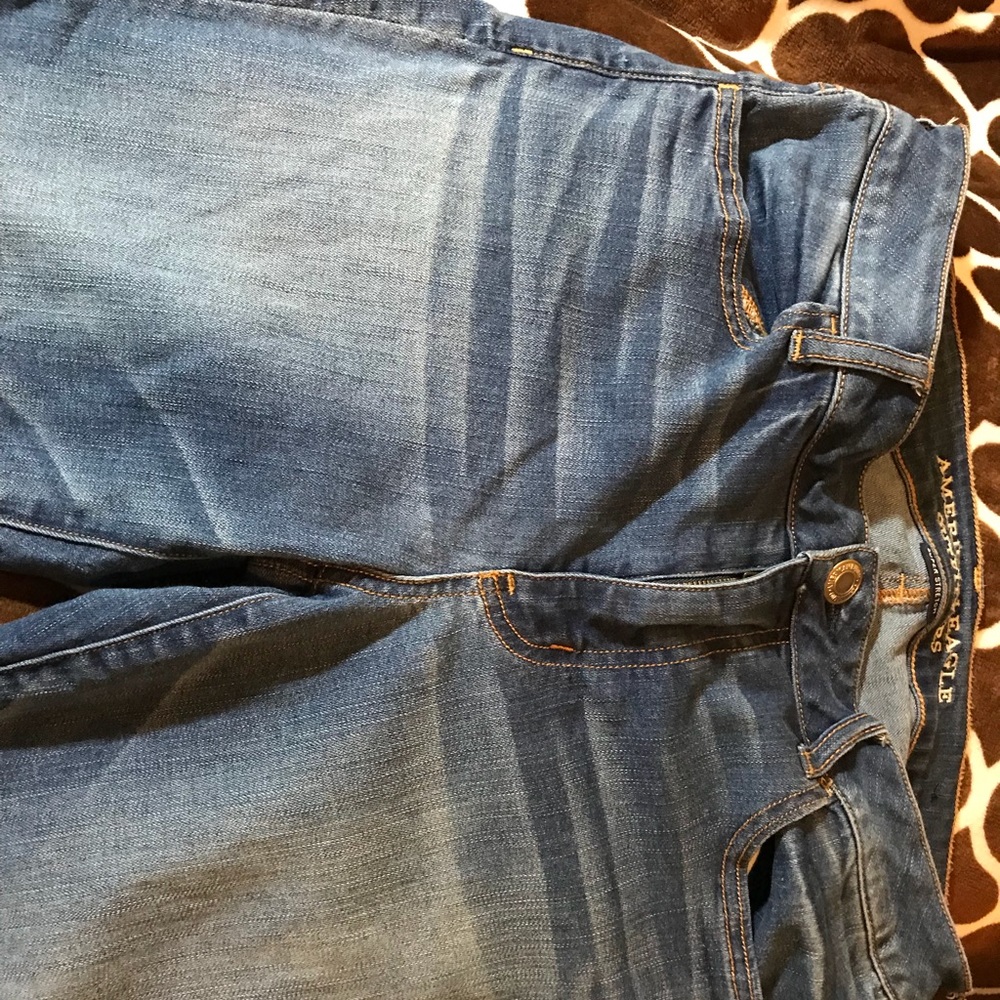 Size 12 AE kick boot jeans