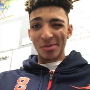 Meet your Posher, Derek