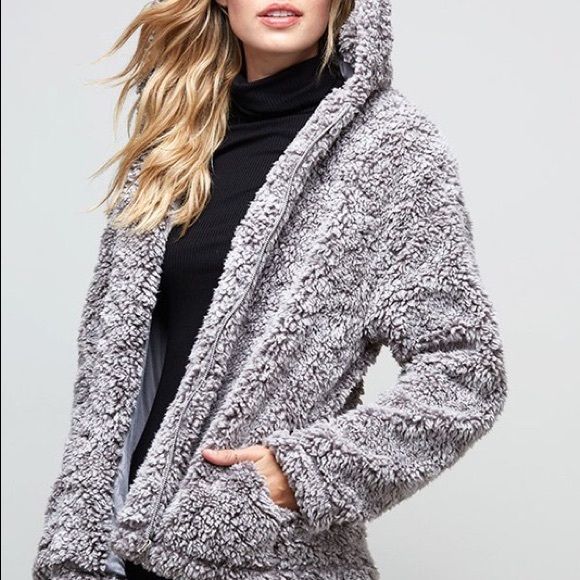 LAST ONE!! Sherpa Hooded Jacket - Picture 3 of 3