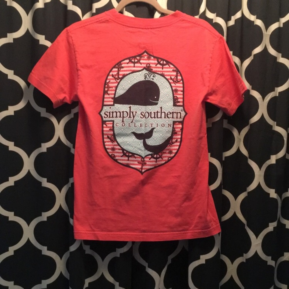 *Simply Southern* coral whale t shirt, size small