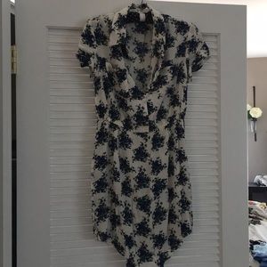 Kensie floral shirt dress