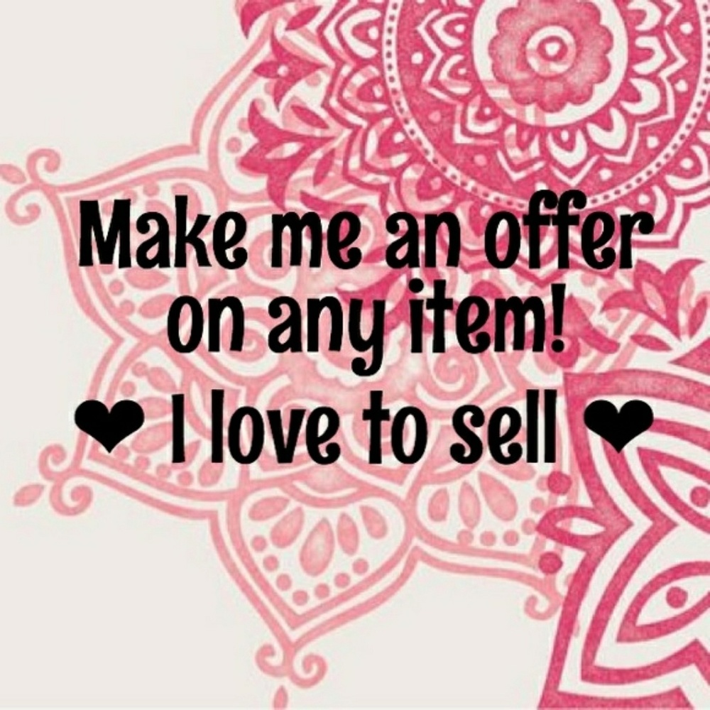 Make us an Offer! Plus size items Offers accepted - Picture 2 of 3