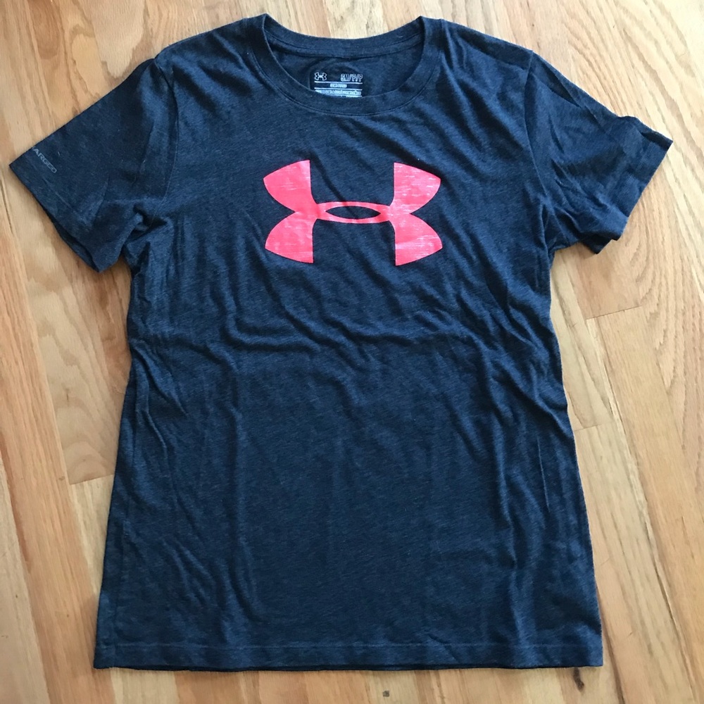 Under Armour S short sleeve sport style T-shirt