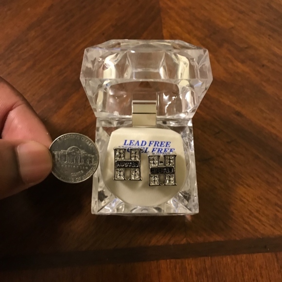 Hip Hop Iced Out Bling Hustle H Stud Earring - Picture 3 of 3