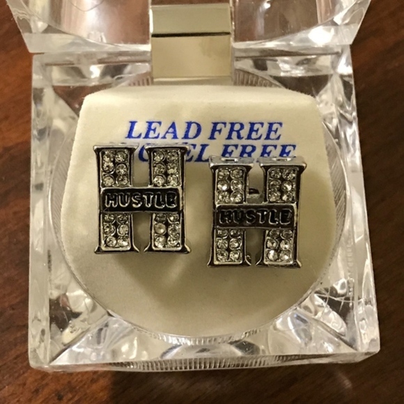 Hip Hop Iced Out Bling Hustle H Stud Earring - Picture 2 of 3