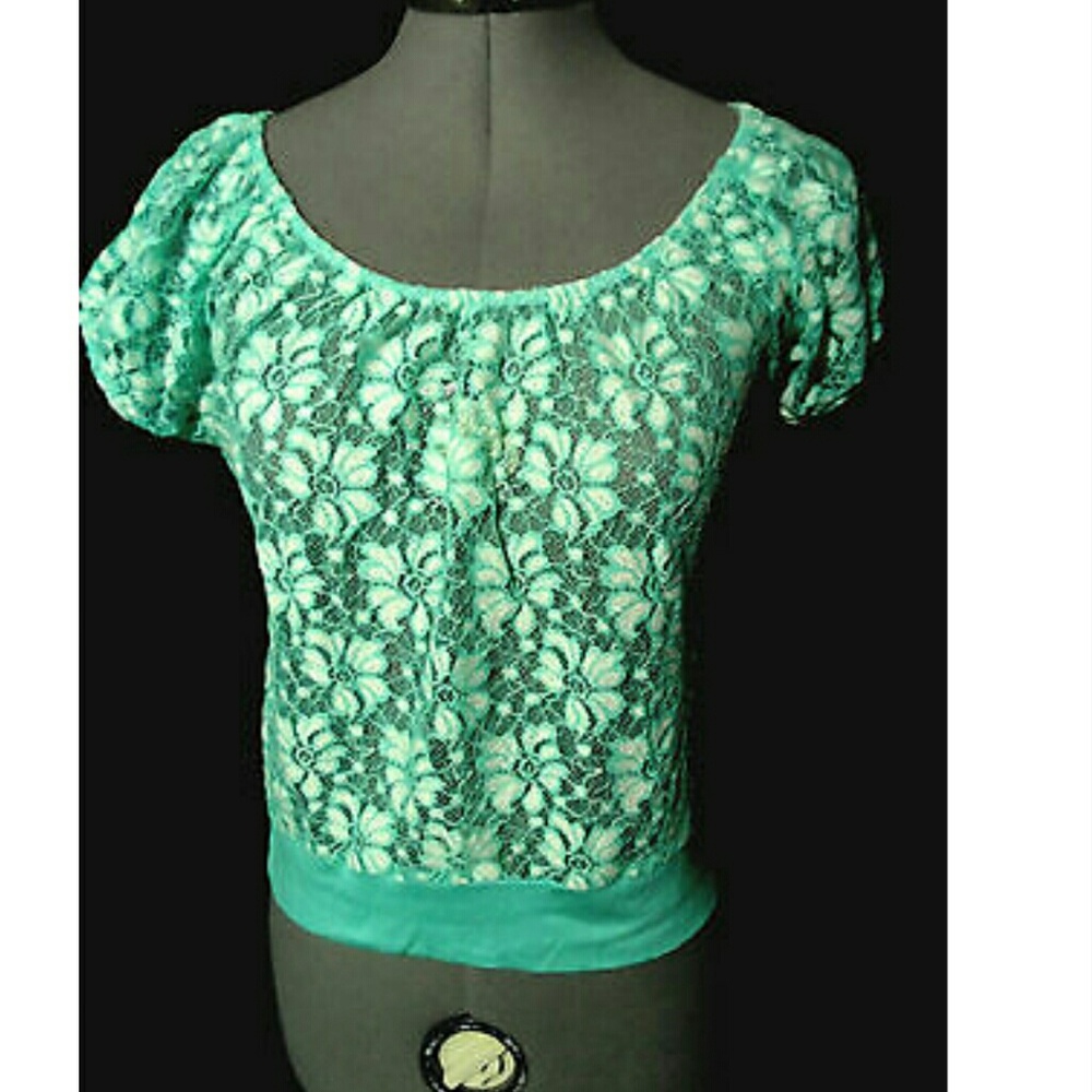 Nwt DEBS Floral Lace Top S Turquoise crop t-shirt
