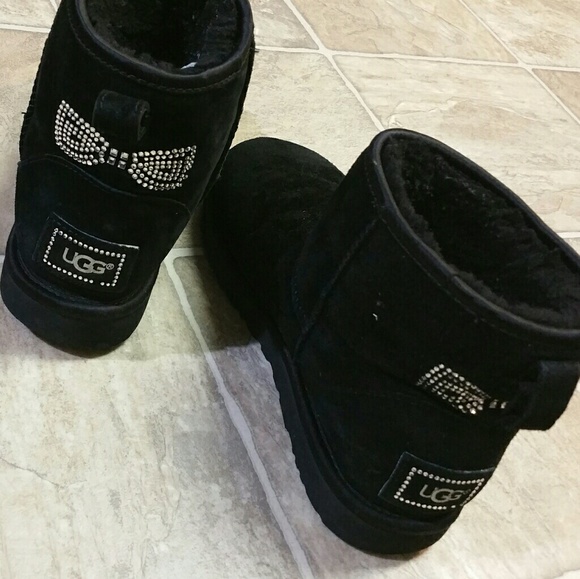 Ugg Boots - Picture 2 of 3