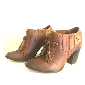 Seychelles Tassel ‘Clue’ Booties