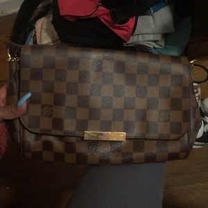 Louis Vuitton purse