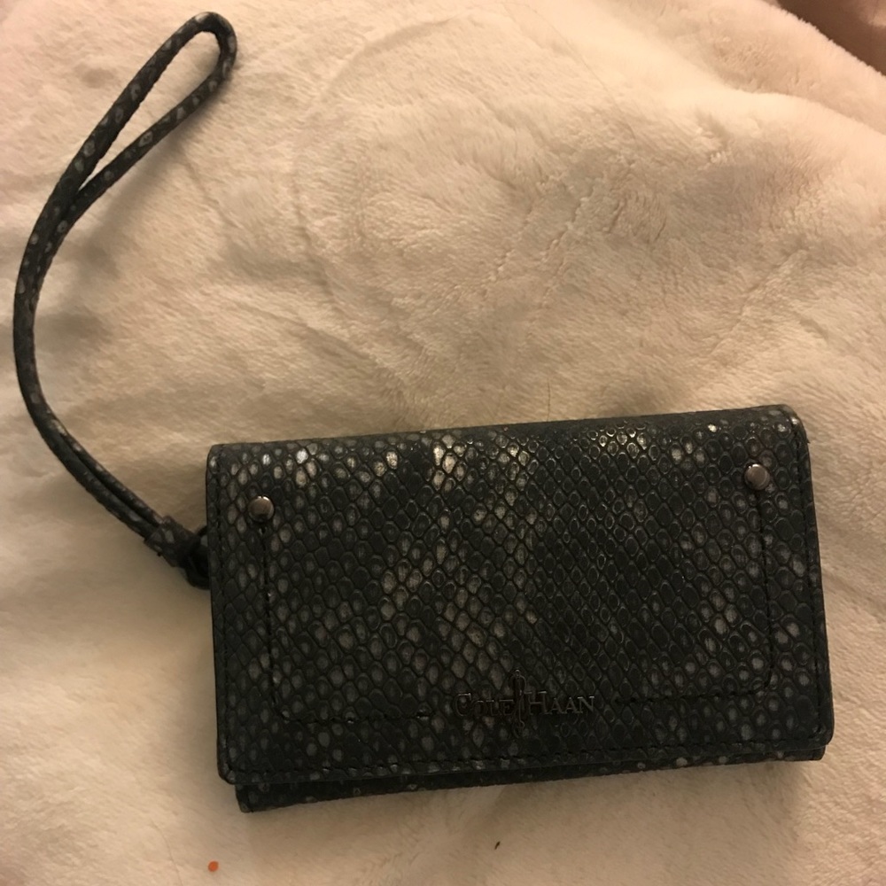 NWT cole haan wristlet
