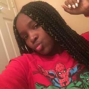 Meet your Posher, Ajanae