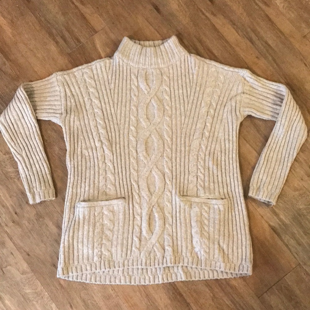 Abercrombie & Fitch oatmeal mock sweater