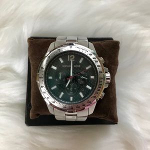 100% Authentic MICHAEL KORS Gentleman’s Watch
