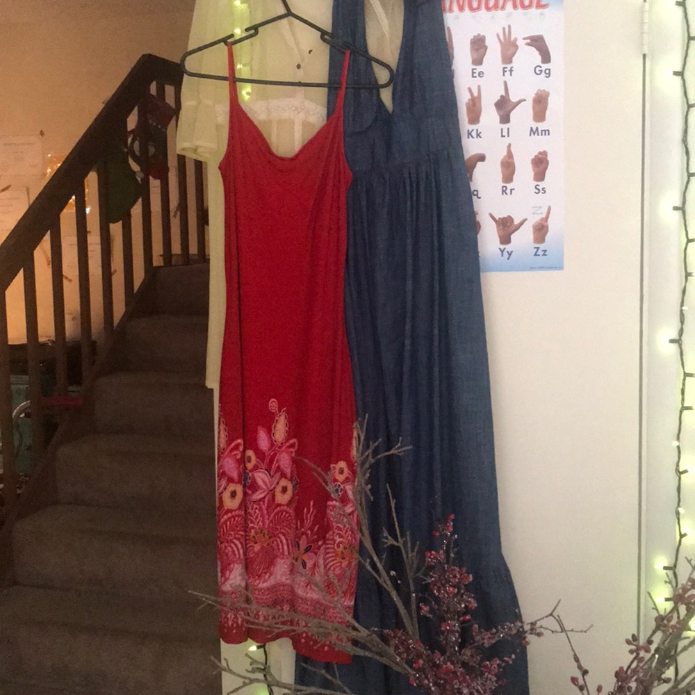 🔥Guess🔥 RARE Red Dress Small