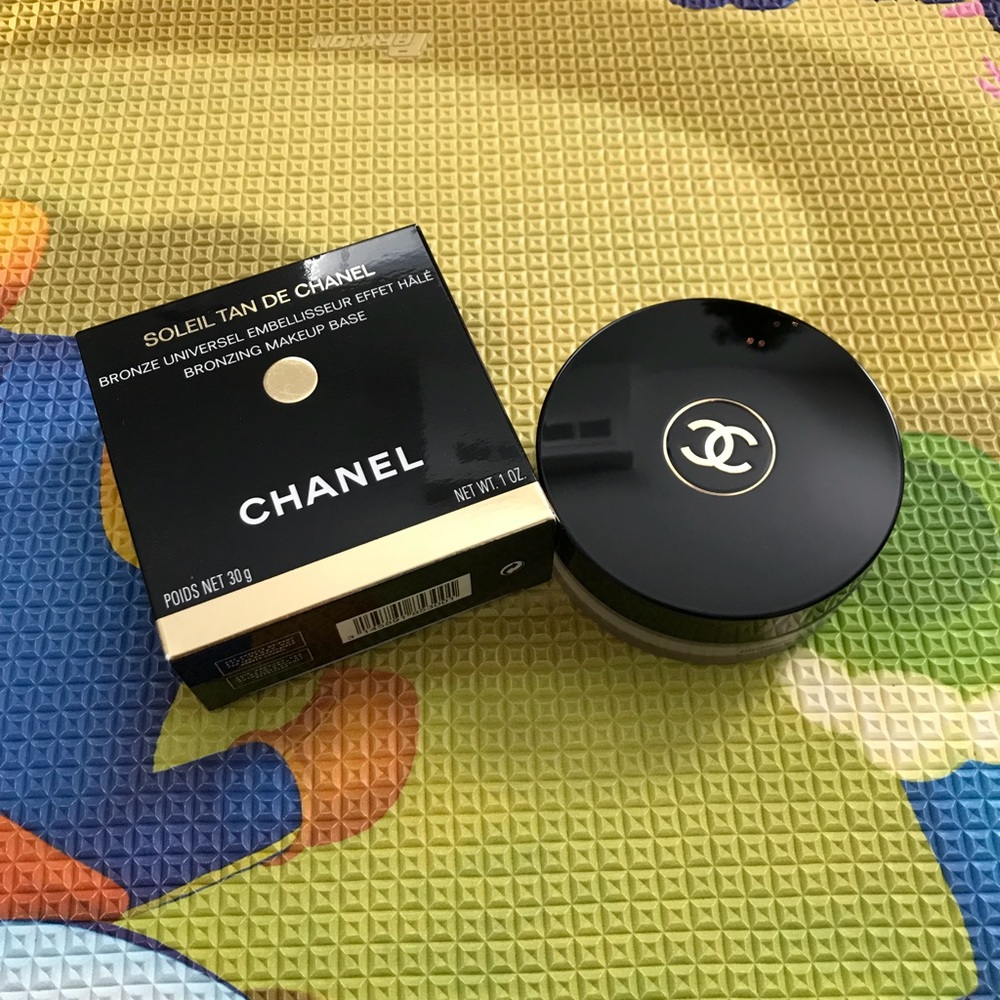 SOLD!Chanel Soleil Tan De Chanel bronzer