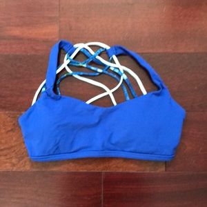 Lululemon free to be wild bra