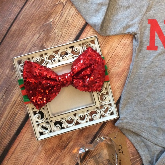 CHRISTMAS CLEAR OUT - Picture 4 of 4