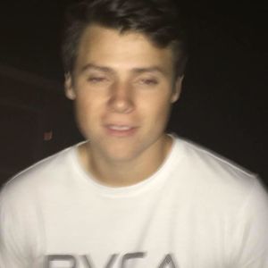 Meet your Posher, Will