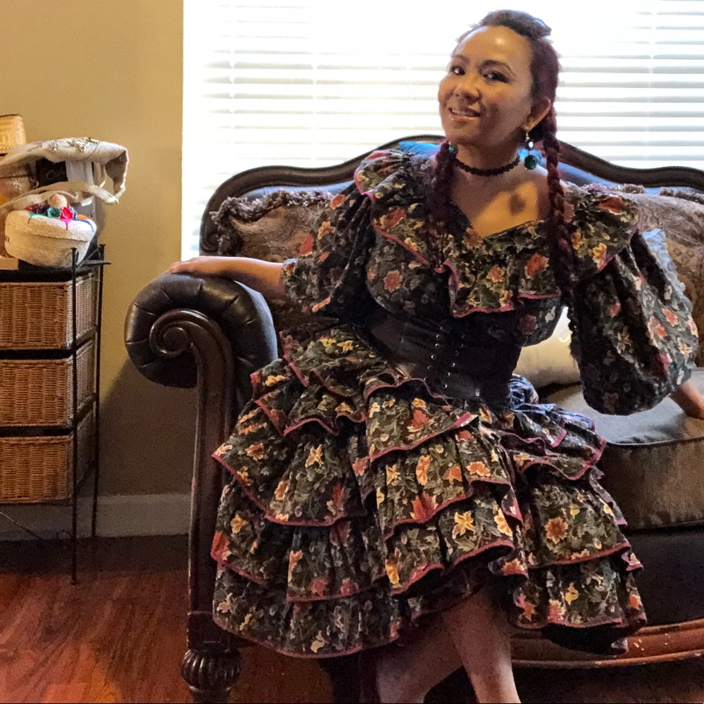 Preloved ruffle dress, vintage, size L