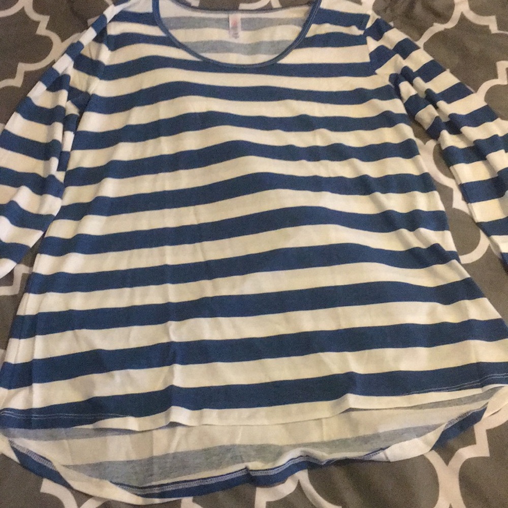Medium Lularoe Lynnae NWT
