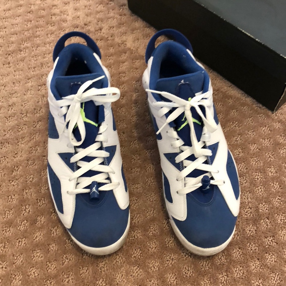 Air Jordan 8 Retro, white and blue