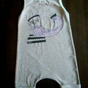 Nwot htf captain rag