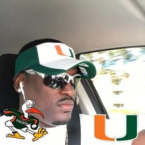 Meet your Posher, Tee