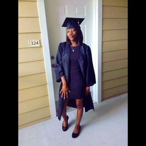 Meet your Posher, Laniya