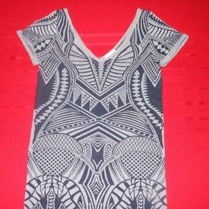 SARA BOO Bodycon Dress!! M/L