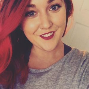 Meet your Posher, Kaitlynn