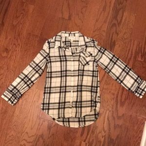 Cat and Jack S (6/6X) Button Up Girls Shirt