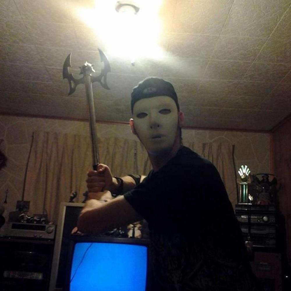 Meet your Posher, Jason